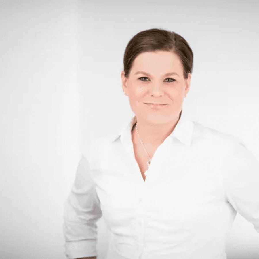 Maren Gruß, Ansprechpartnerin für Bewerbungen beim Zahnarztteam Hamm